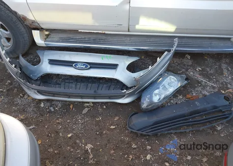 2015 Ford Transit Connect Xlt z USA, uszkodzony, nr VIN NM0LS7F78F1196421